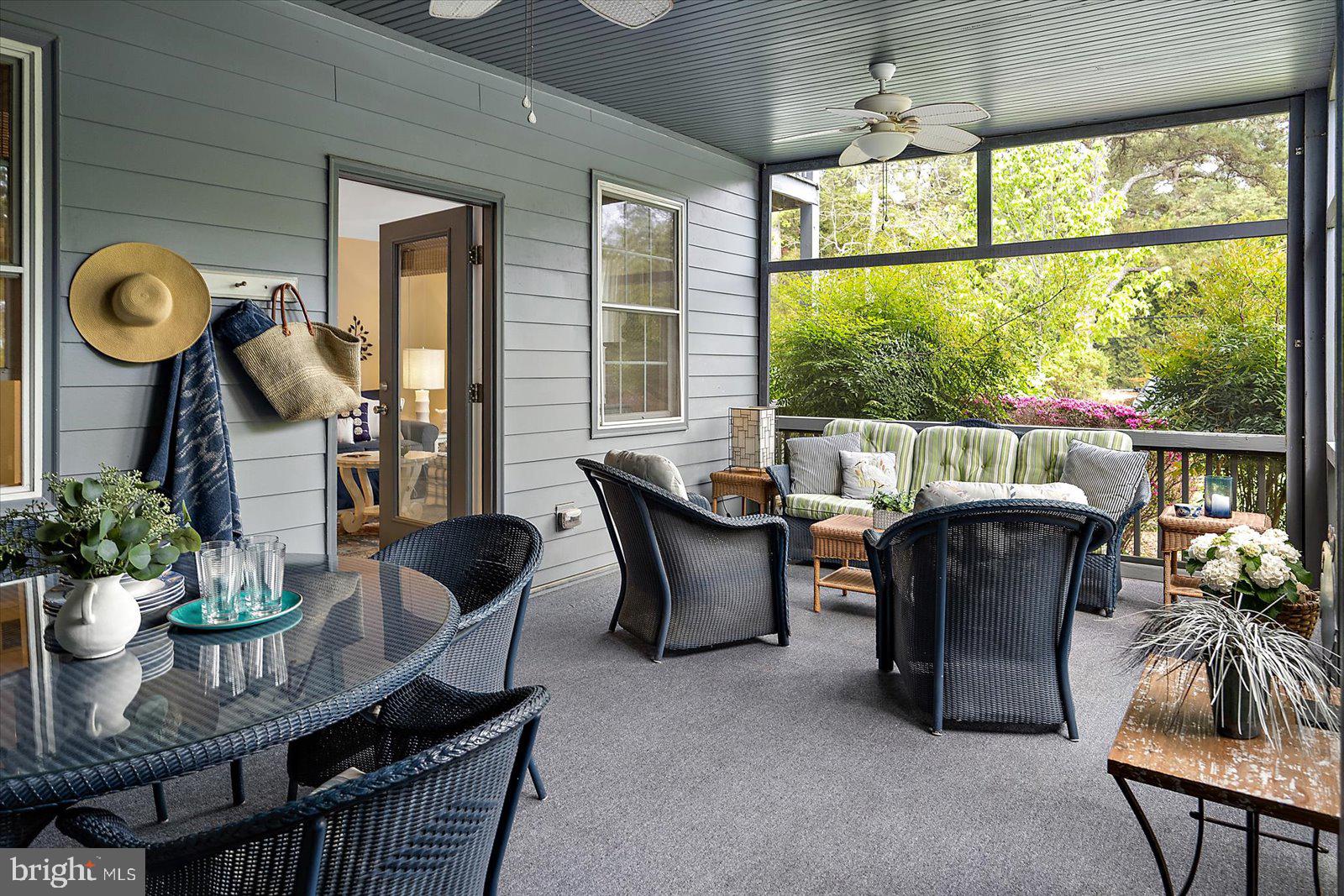 2 SNUG HARBOR COURT 2