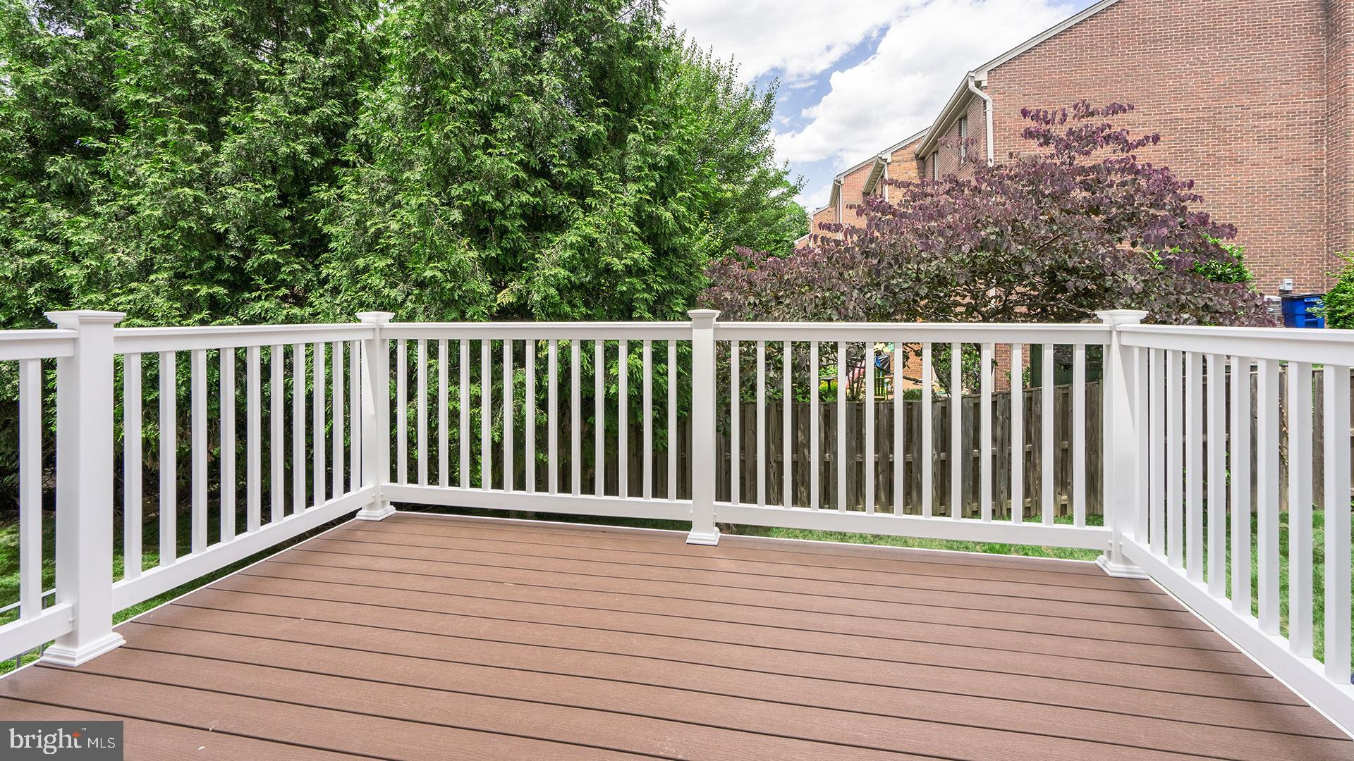 NORTHFAX WEST - Residential