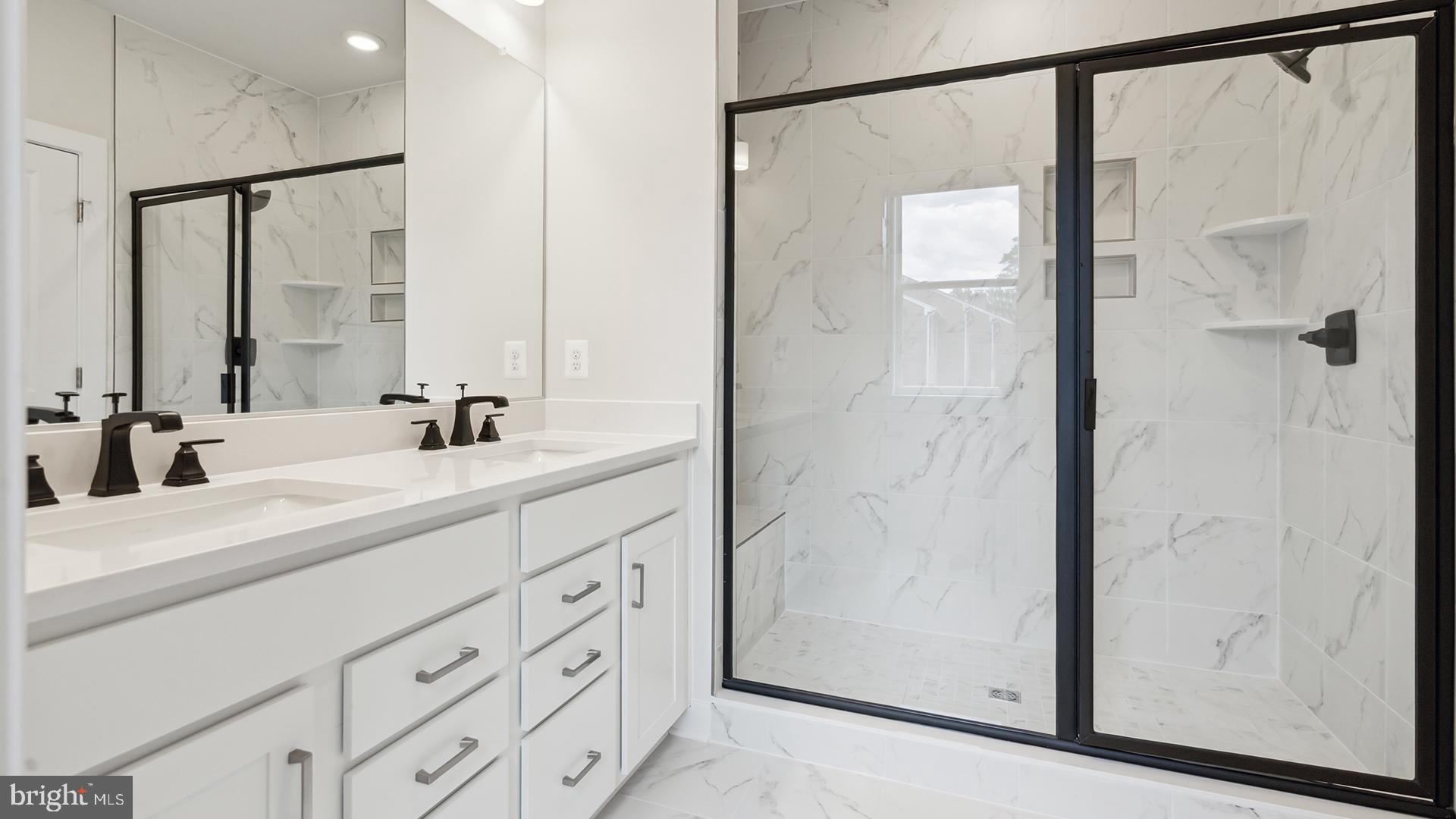 NORTHFAX WEST - Residential