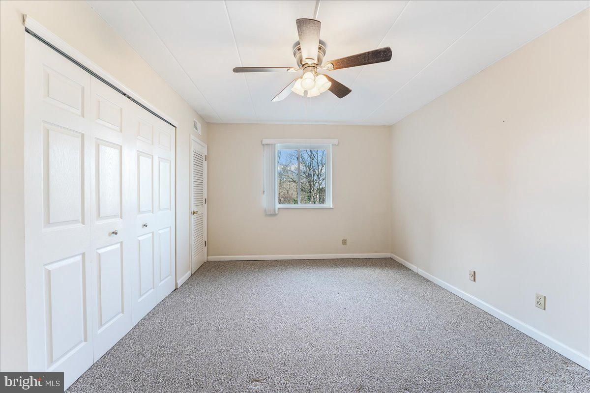 PARKER CONDO - Residential