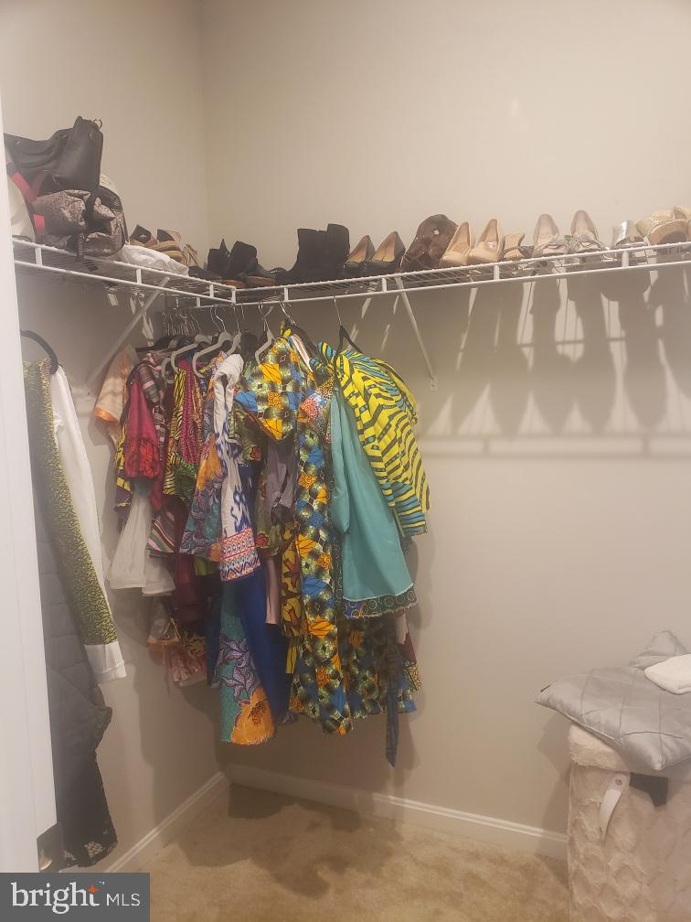 HAGERS CROSSING - Residential Lease