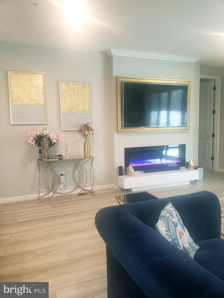 HAGERS CROSSING - Residential Lease