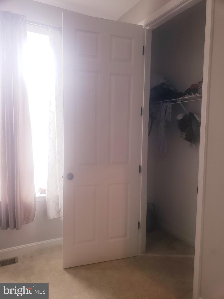 HAGERS CROSSING - Residential Lease