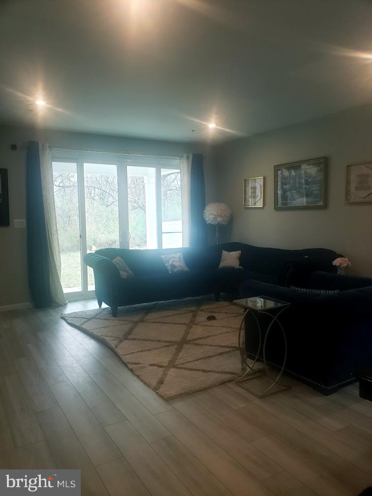 HAGERS CROSSING - Residential Lease