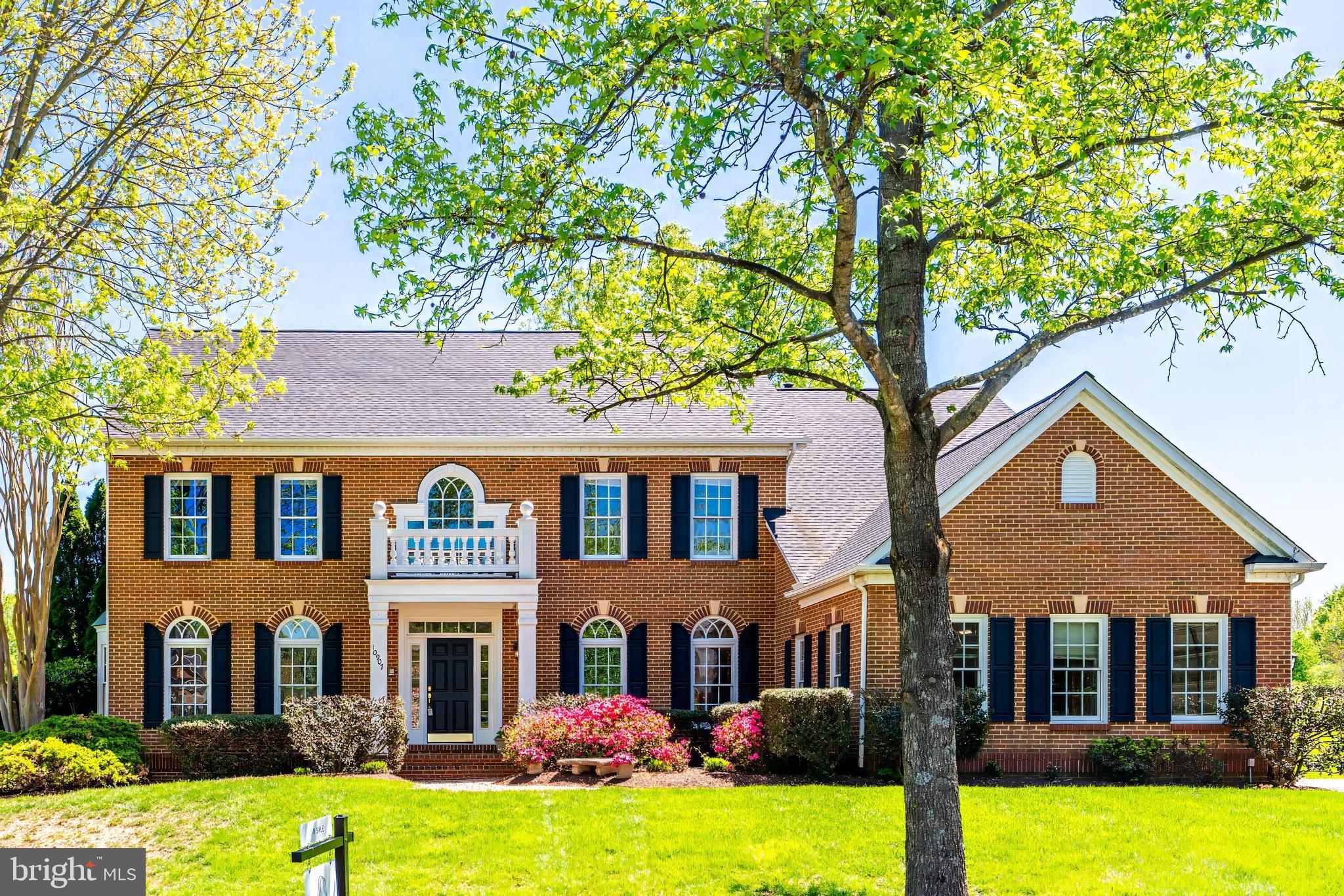 10907 GREAT POINT COURT