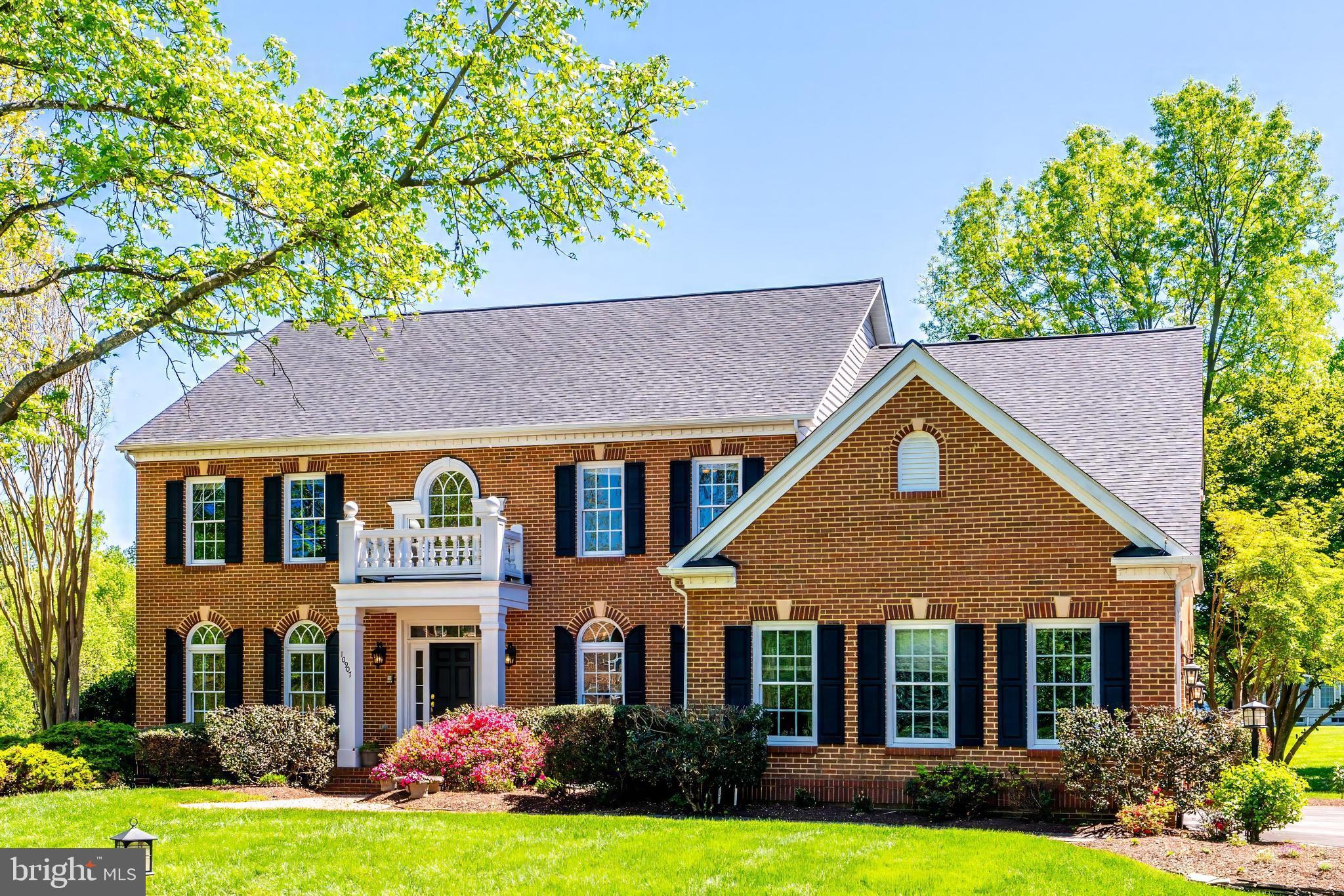 10907 GREAT POINT COURT
