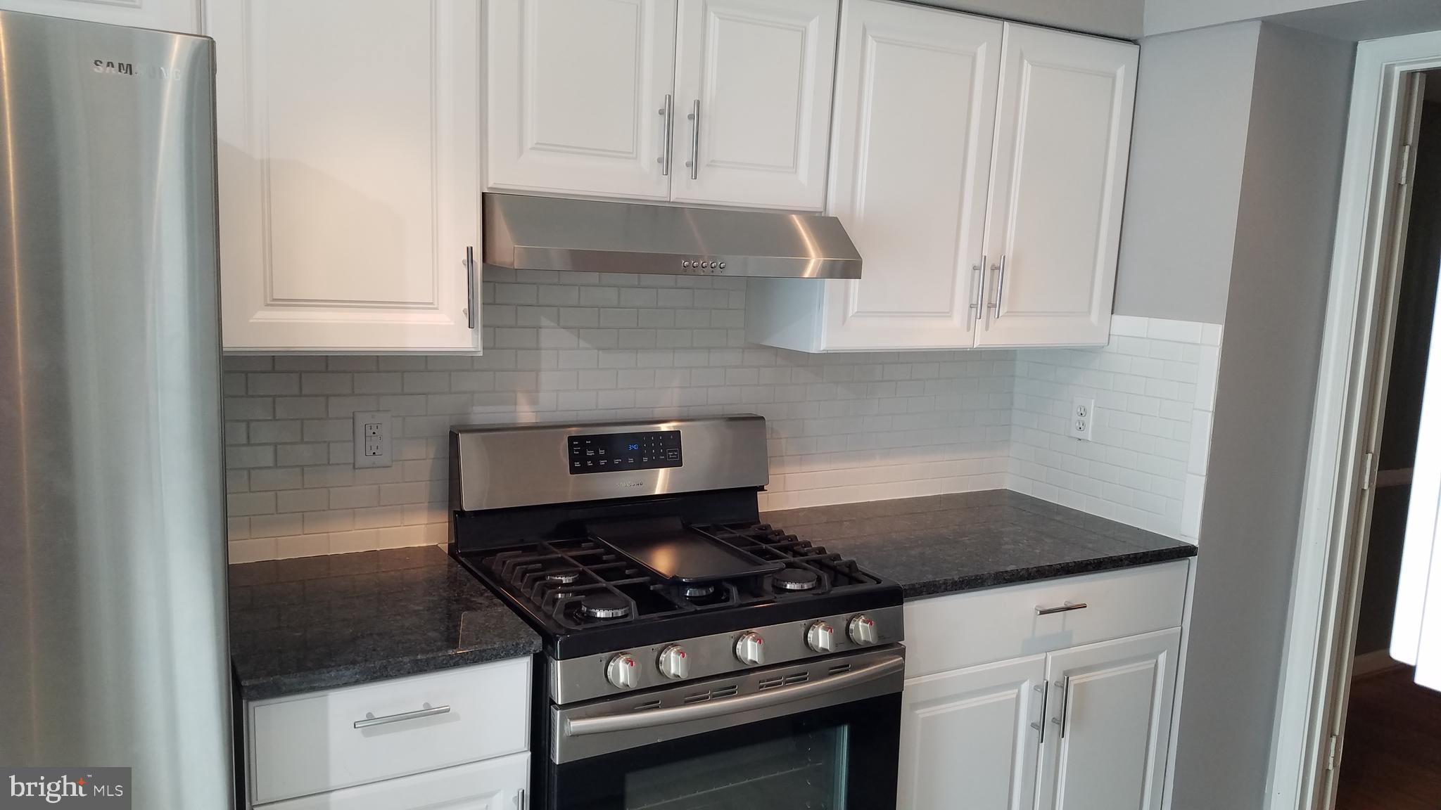 LAKE LOUISE - Residential Lease