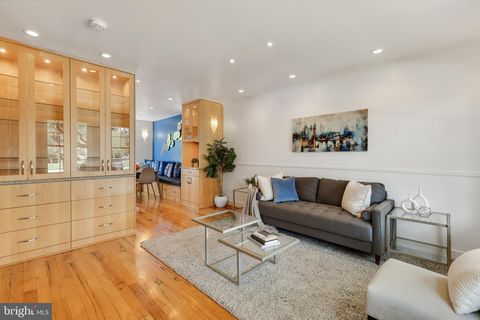 4427 36TH STREET S ARLINGTON VA 22206