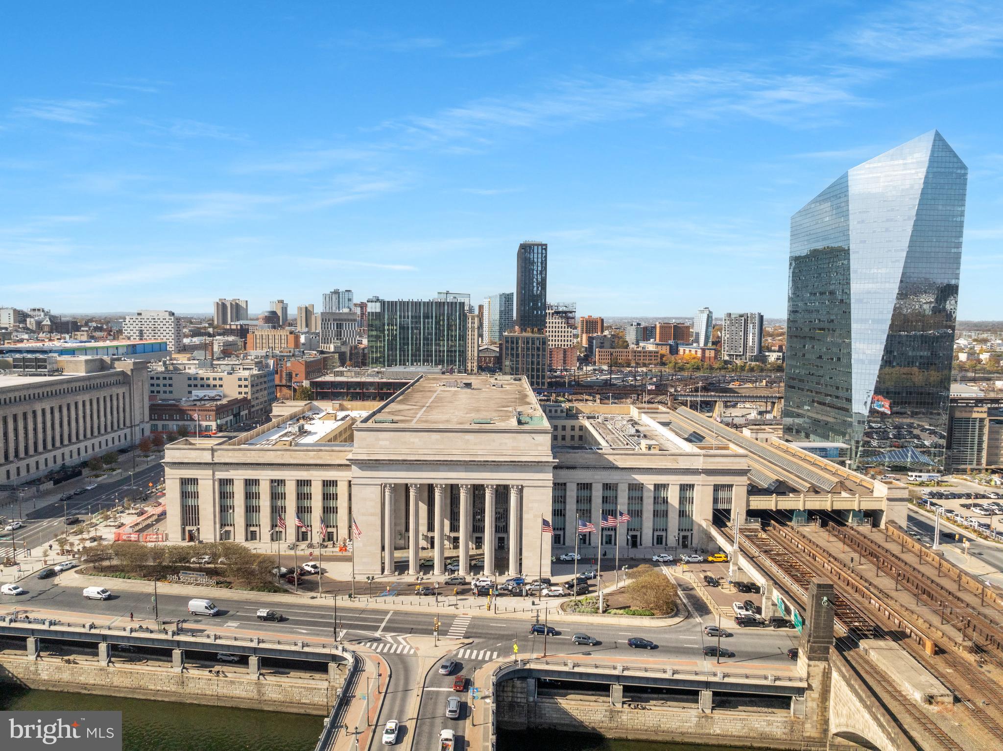 LOGAN SQUARE - Residential Lease