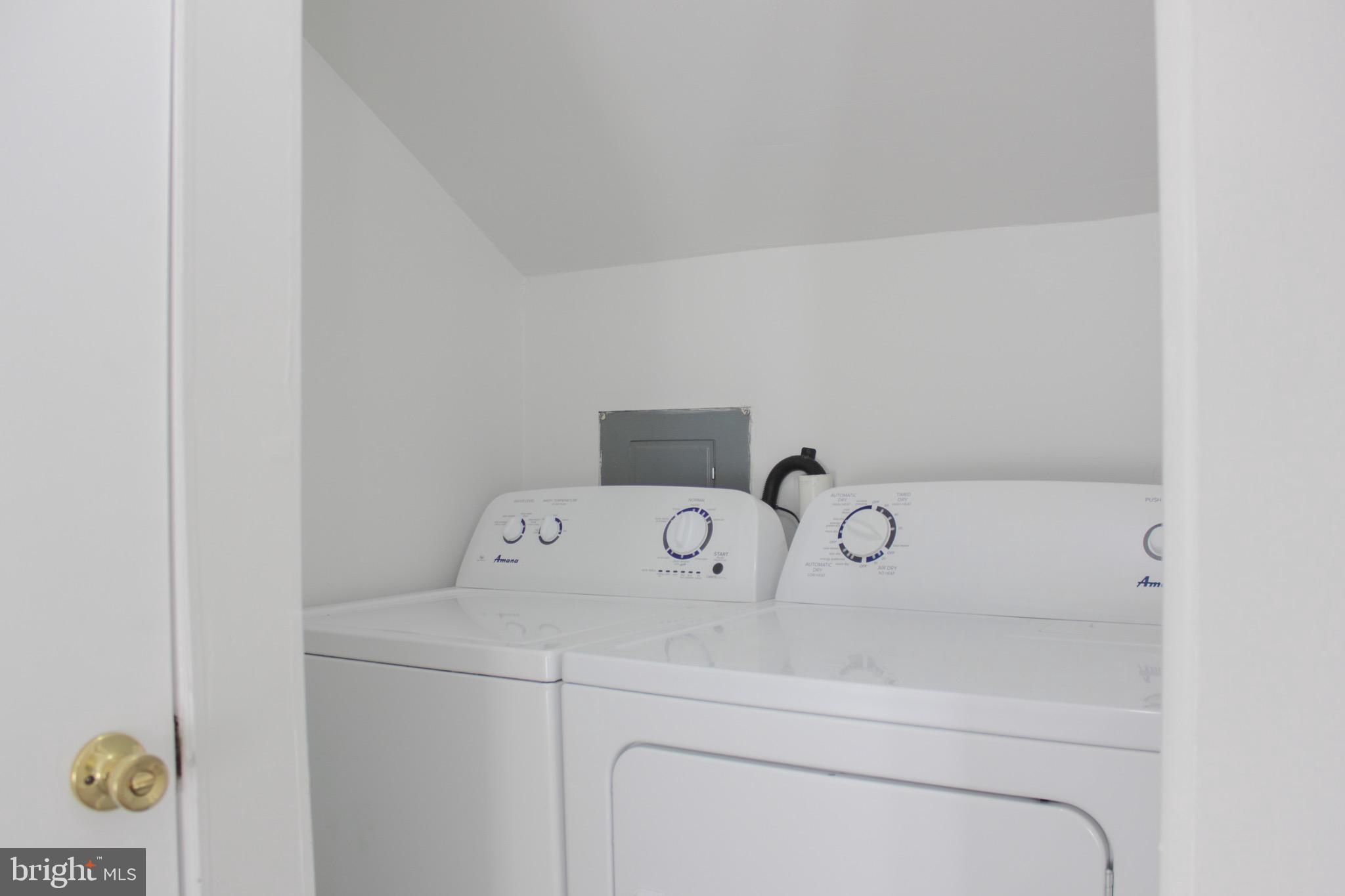 TWINBROOK - Residential Lease