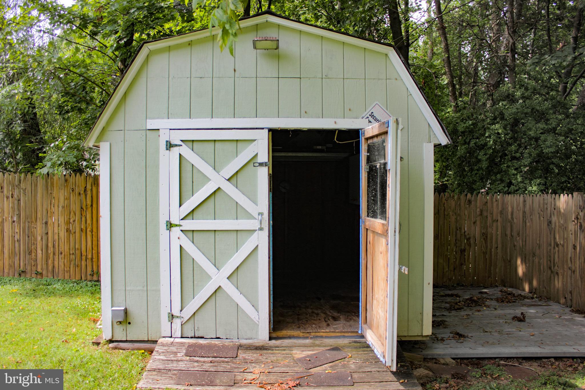 TWINBROOK - Residential Lease