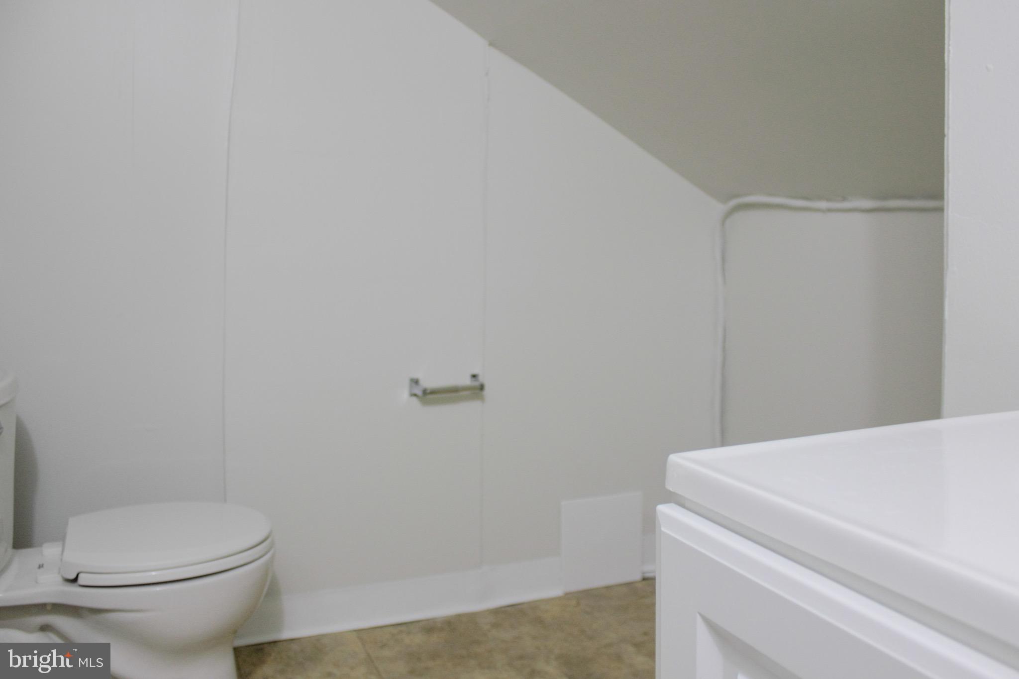 TWINBROOK - Residential Lease