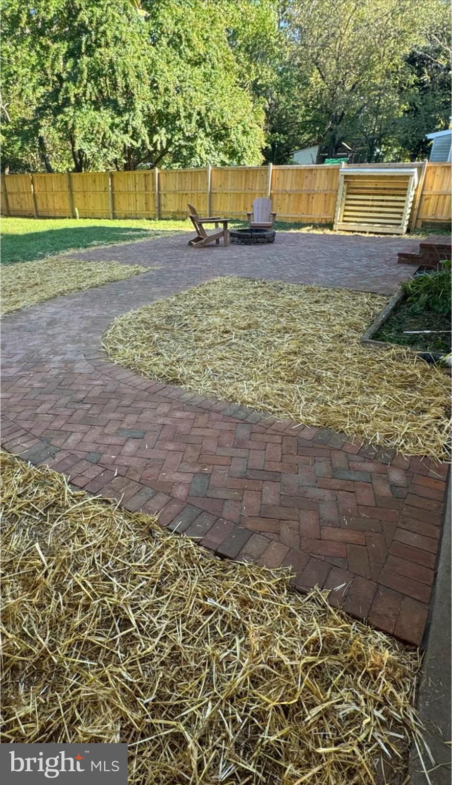 TWINBROOK - Residential Lease