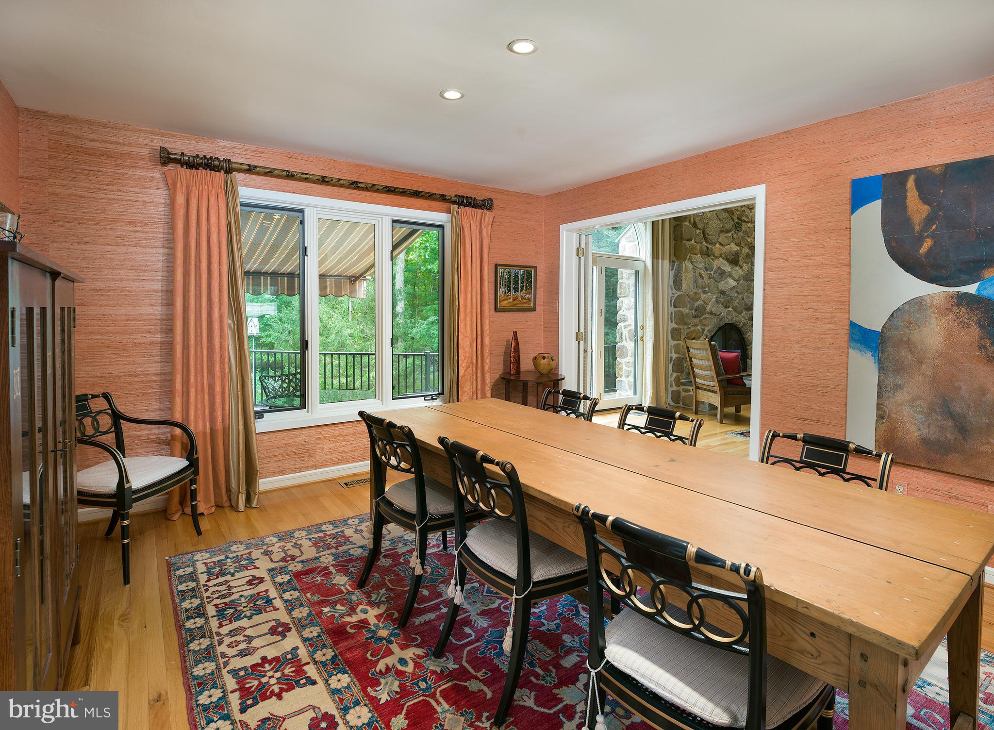 STONEGATE - Residential