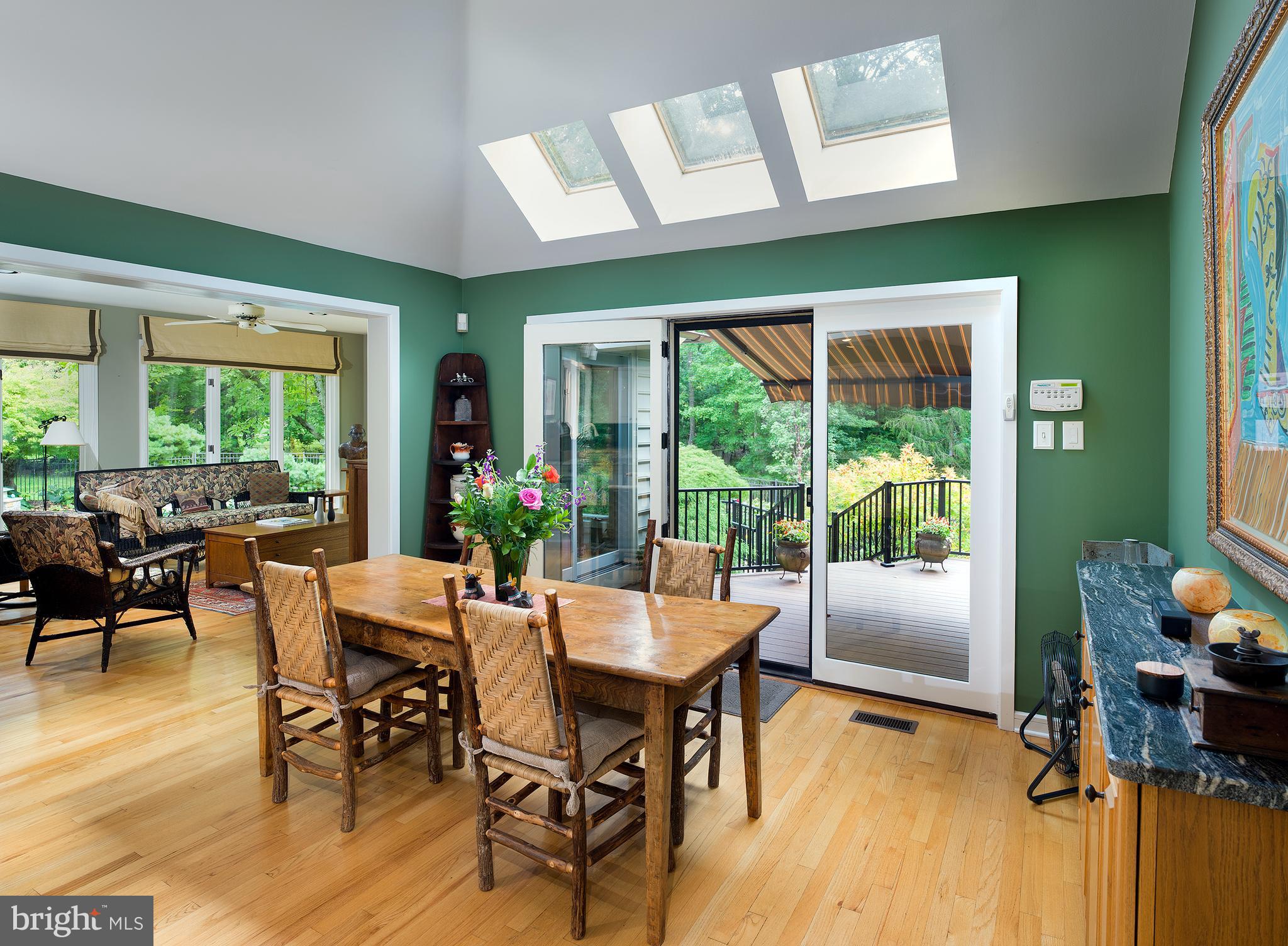 STONEGATE - Residential