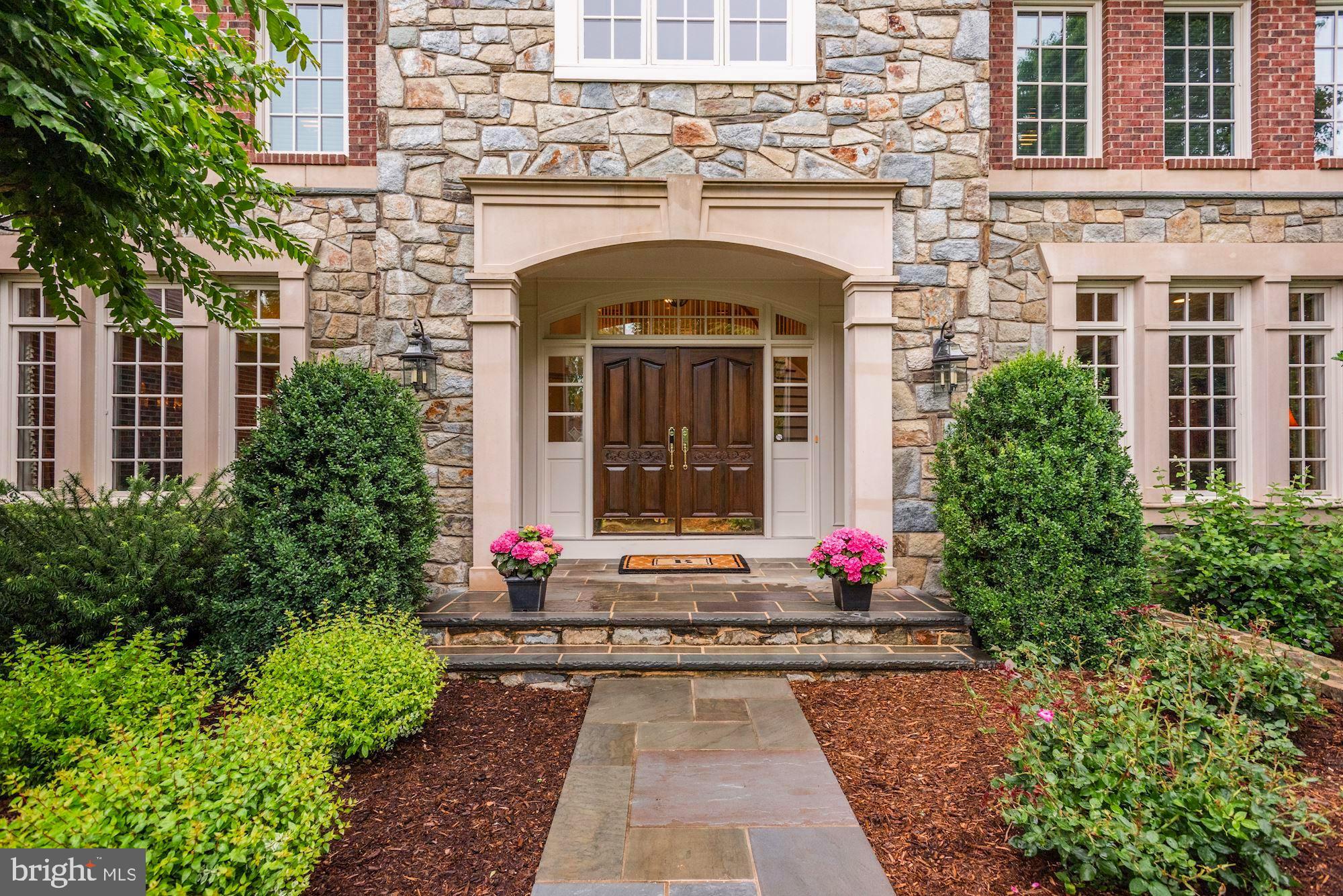 GARFIELD PARK - Residential