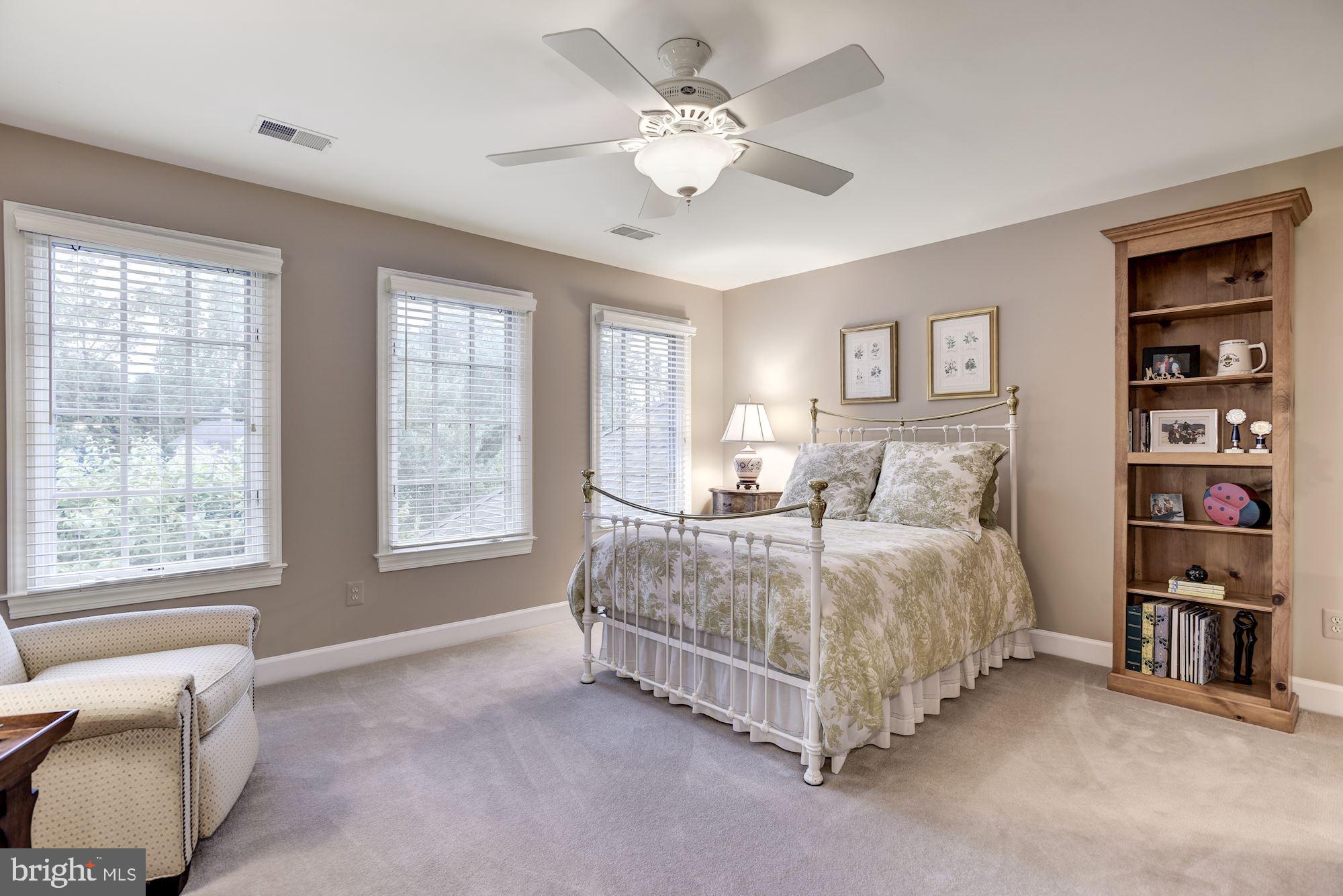 GARFIELD PARK - Residential