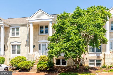 8504 JEFFERSONIAN COURT VIENNA VA 22182