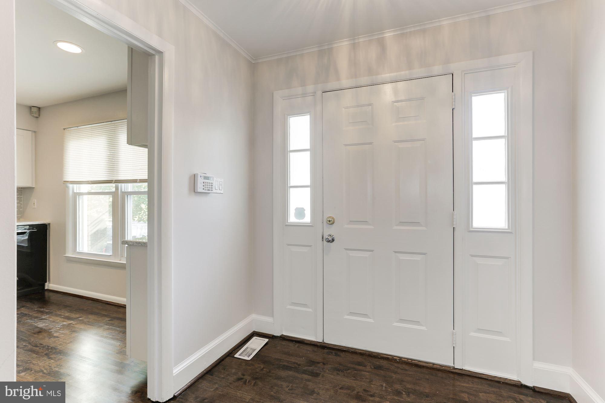 8504 JEFFERSONIAN COURT