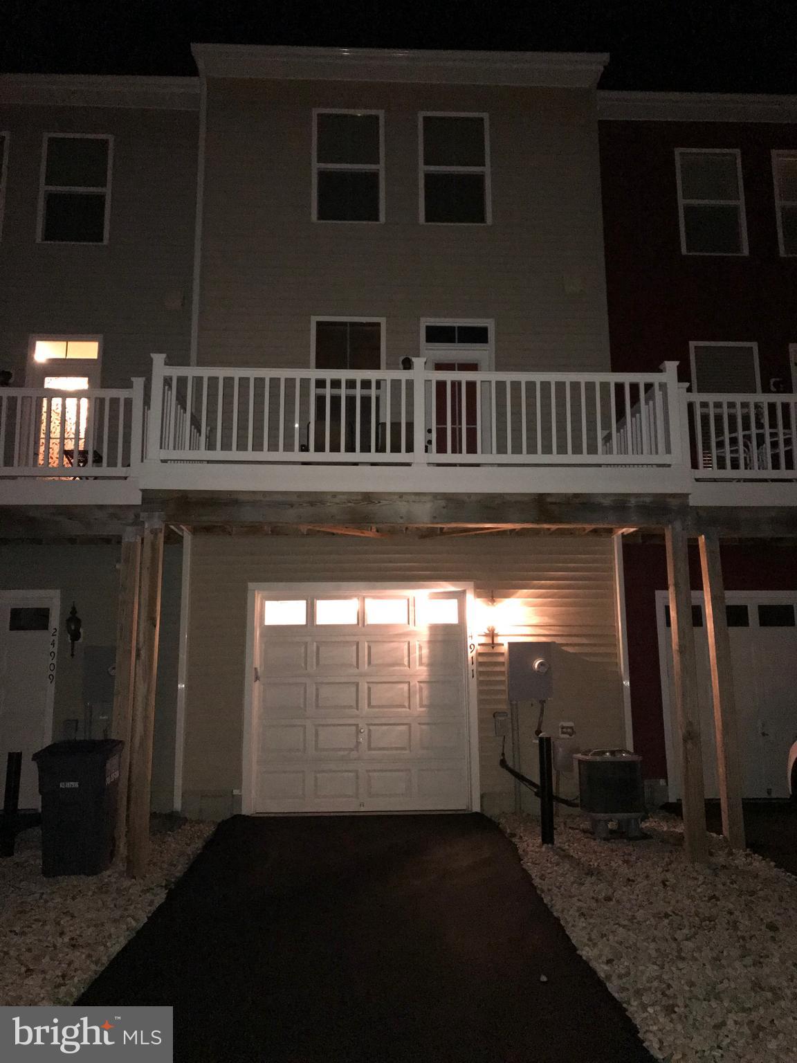 WESTRIDGE CONDOMINIUM - Residential Lease