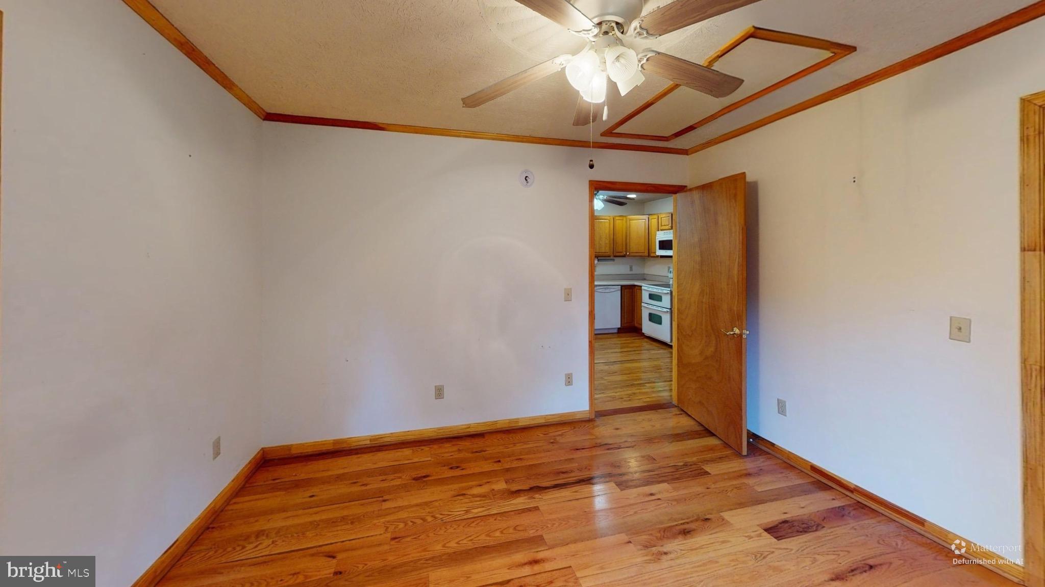 SHORT MOUNTAIN SOUTH - Residential