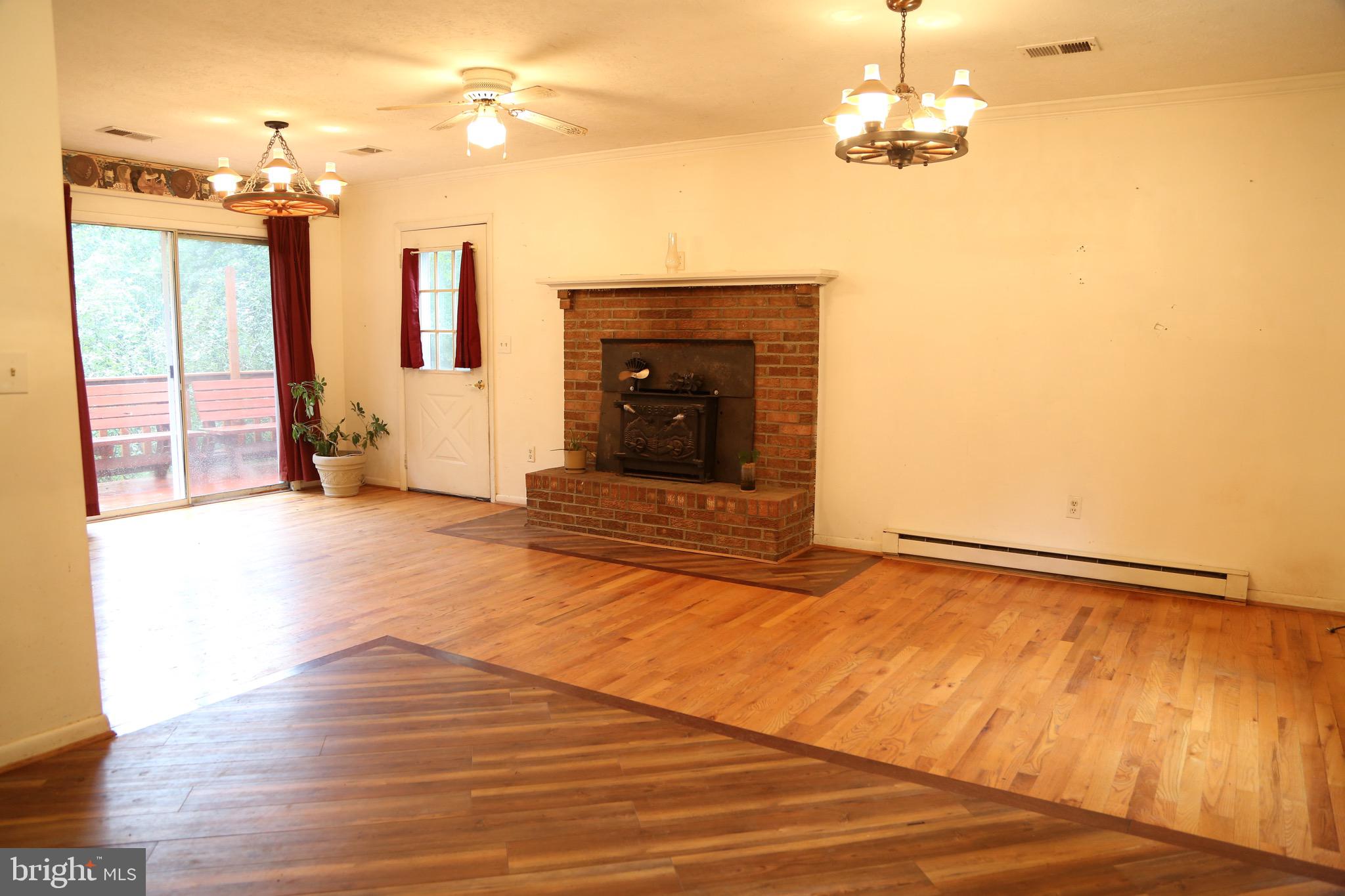 SHORT MOUNTAIN SOUTH - Residential