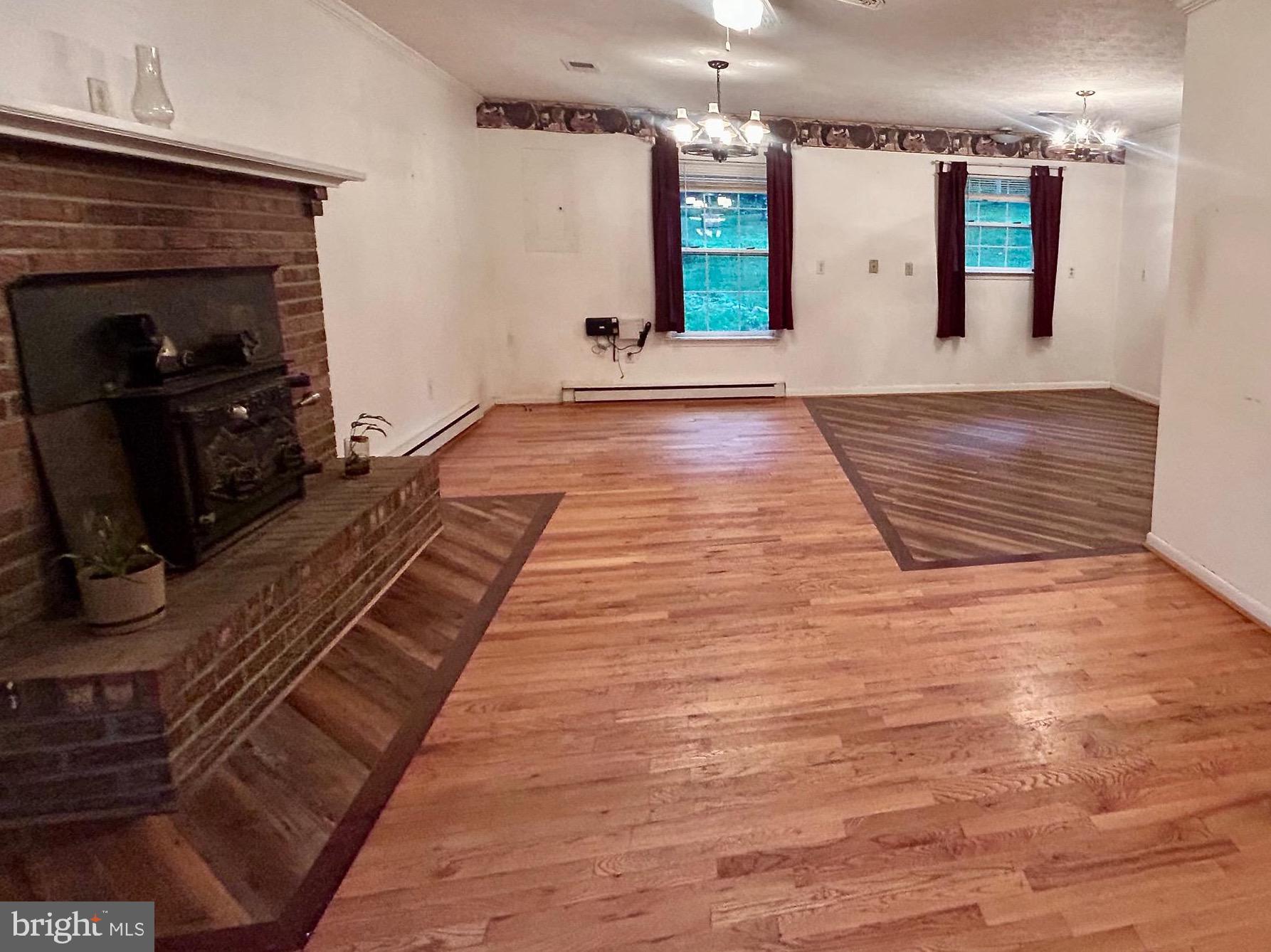 SHORT MOUNTAIN SOUTH - Residential