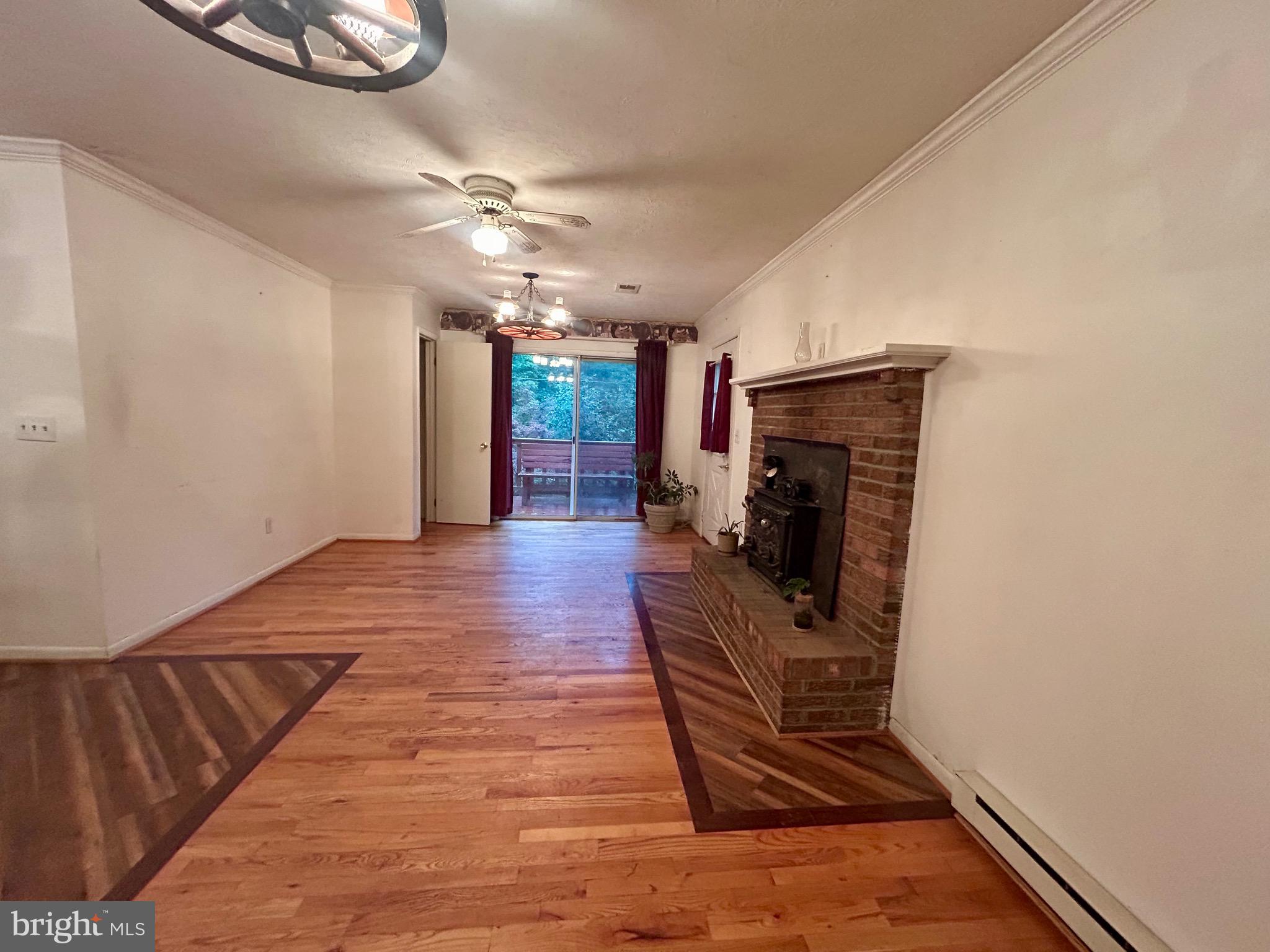 SHORT MOUNTAIN SOUTH - Residential