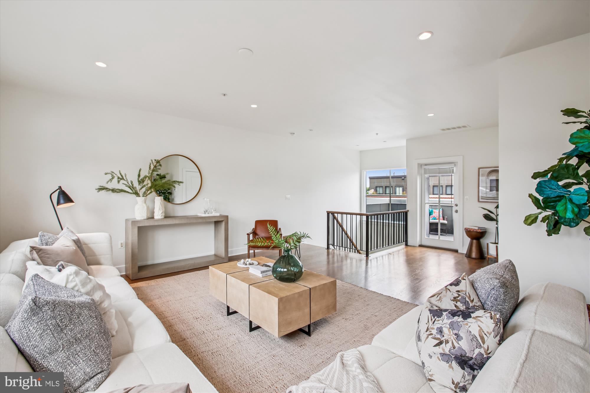 PRINTERS ROW - Residential