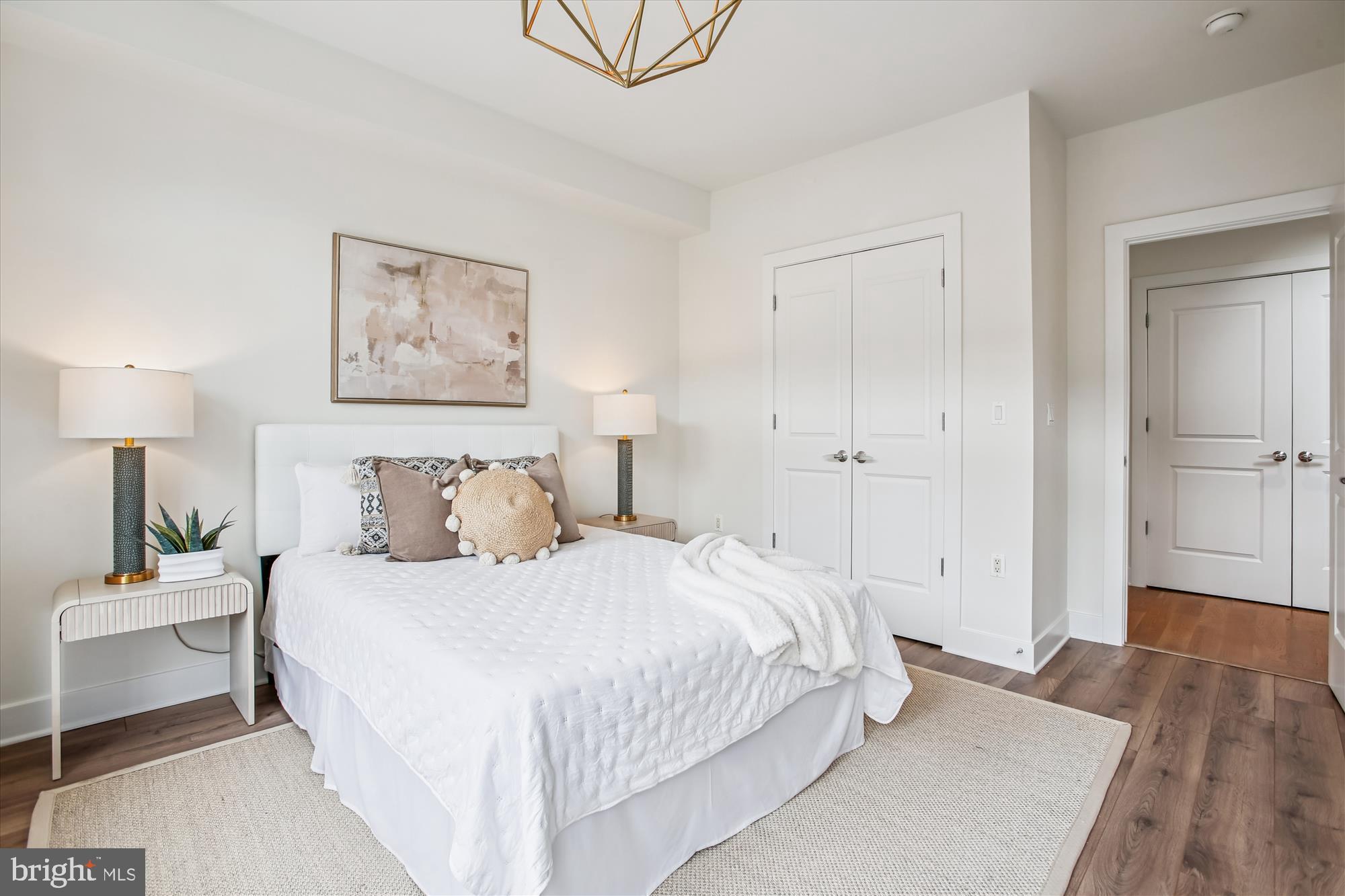 PRINTERS ROW - Residential