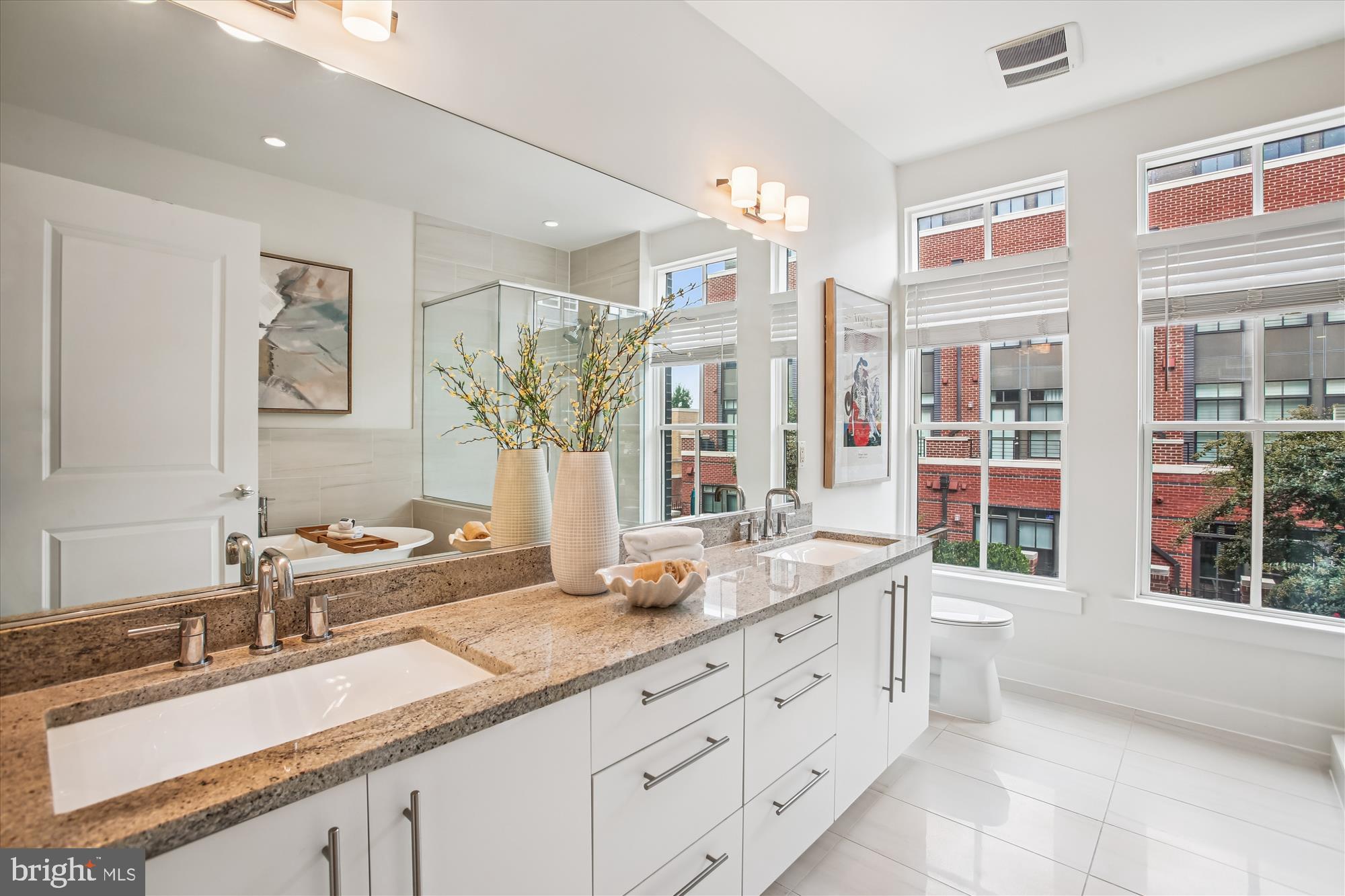 PRINTERS ROW - Residential