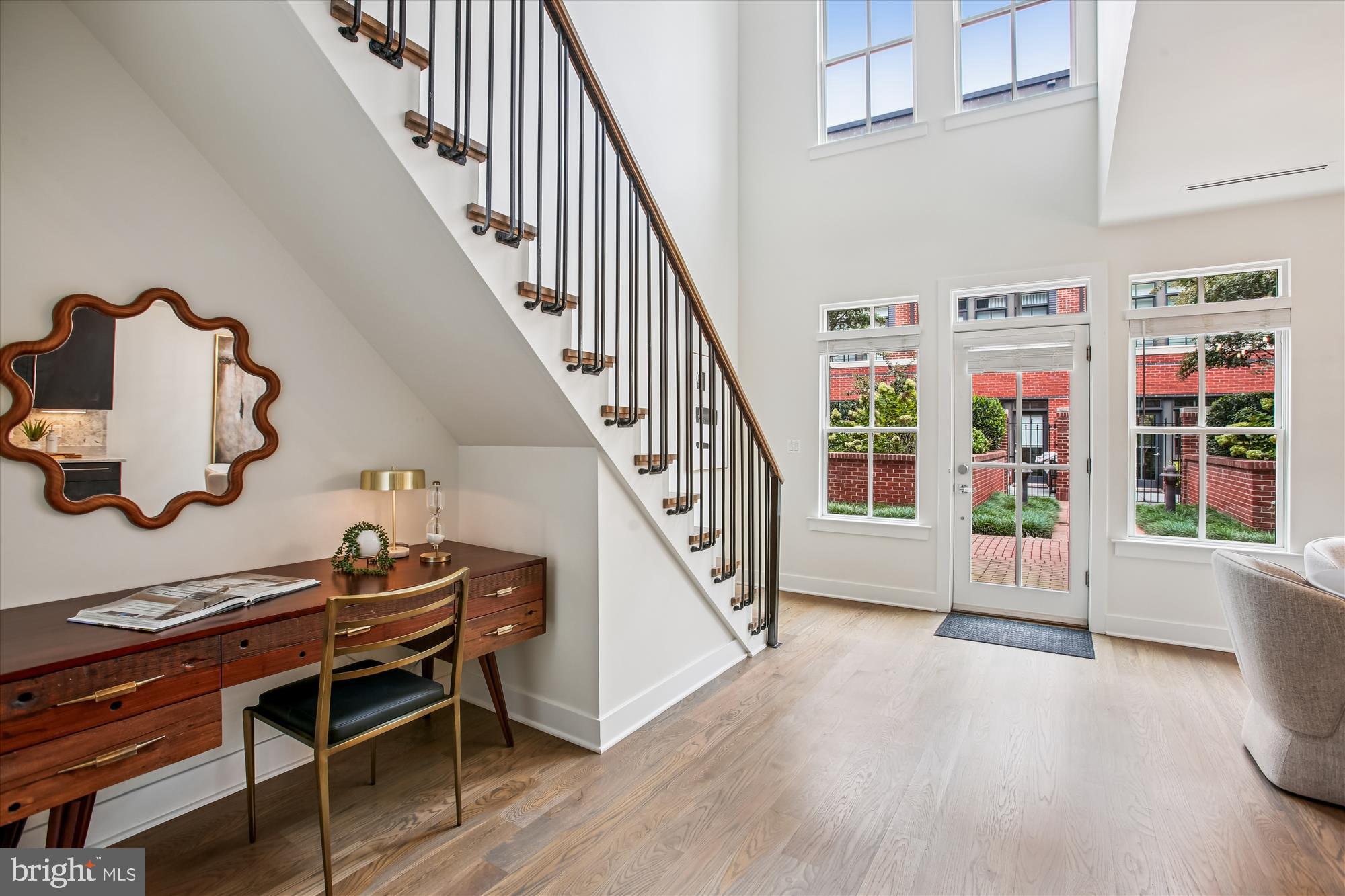 320 THIRD STREET