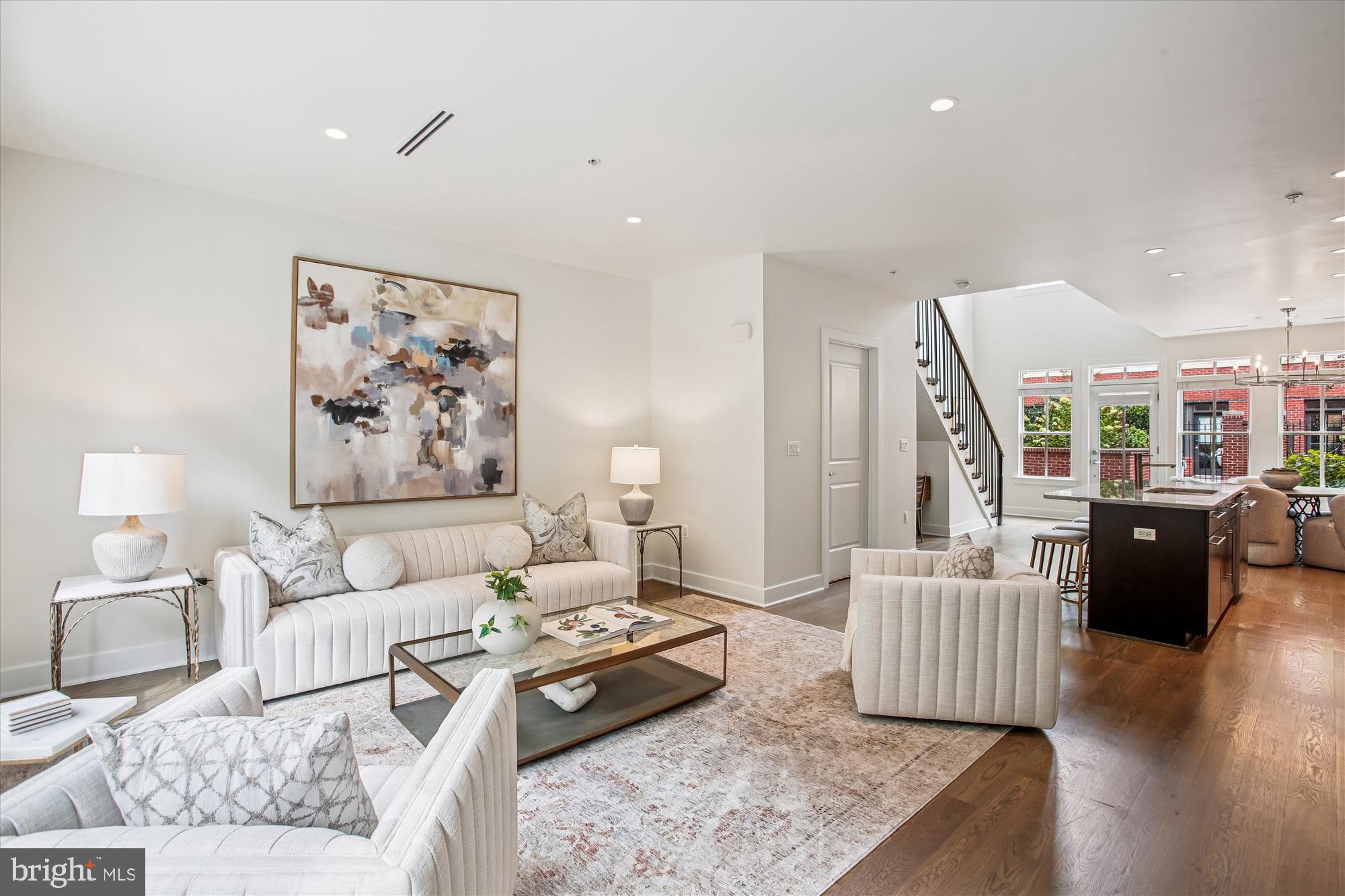 320 THIRD STREET