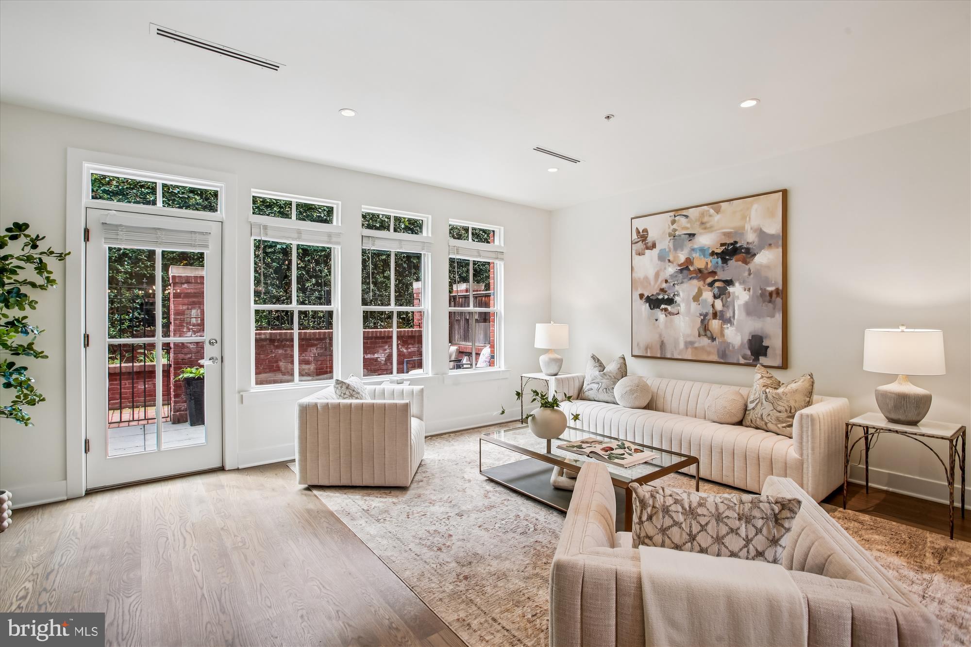 PRINTERS ROW - Residential