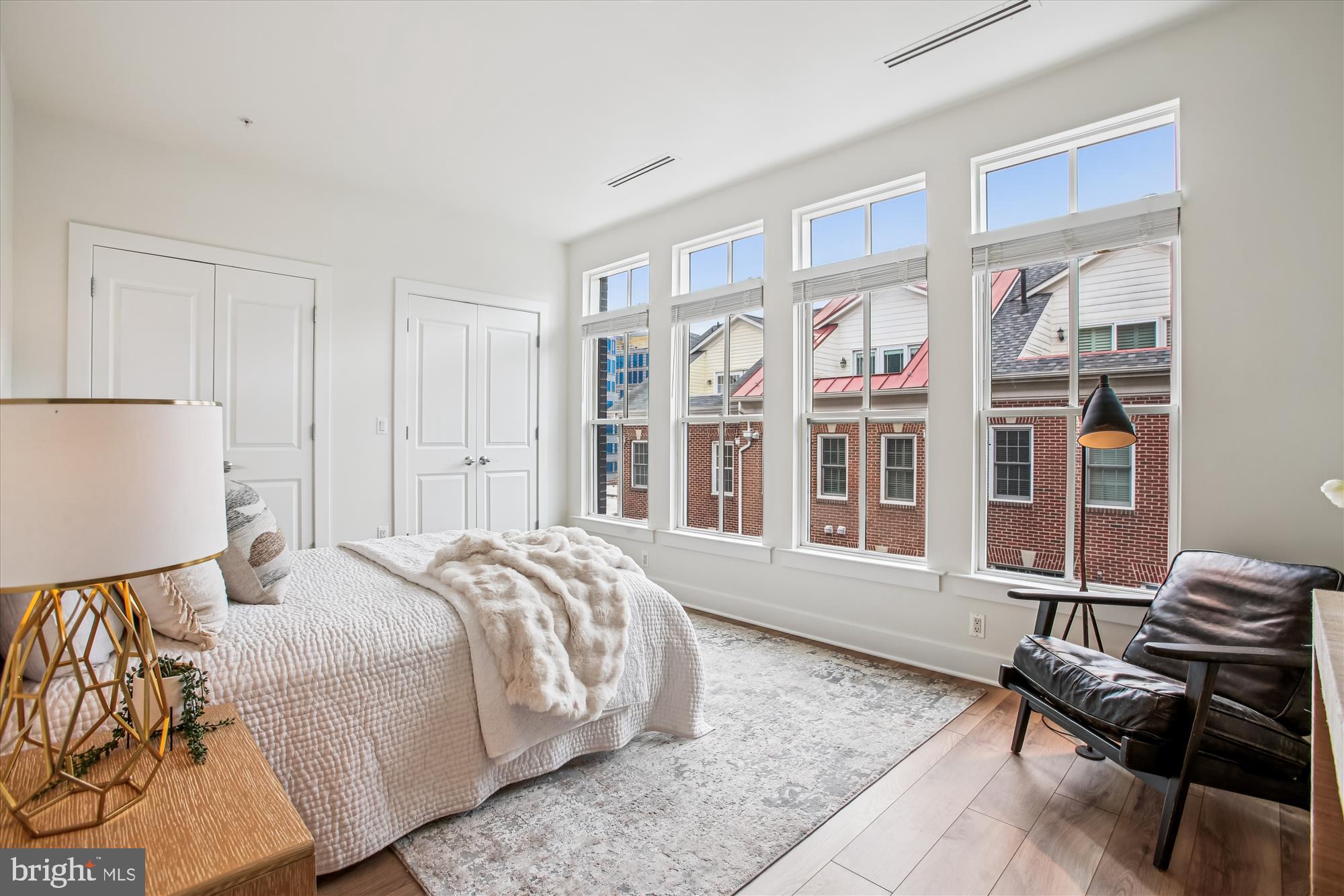 PRINTERS ROW - Residential