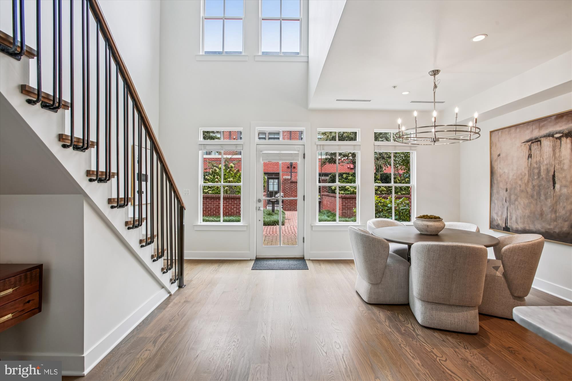 320 THIRD STREET