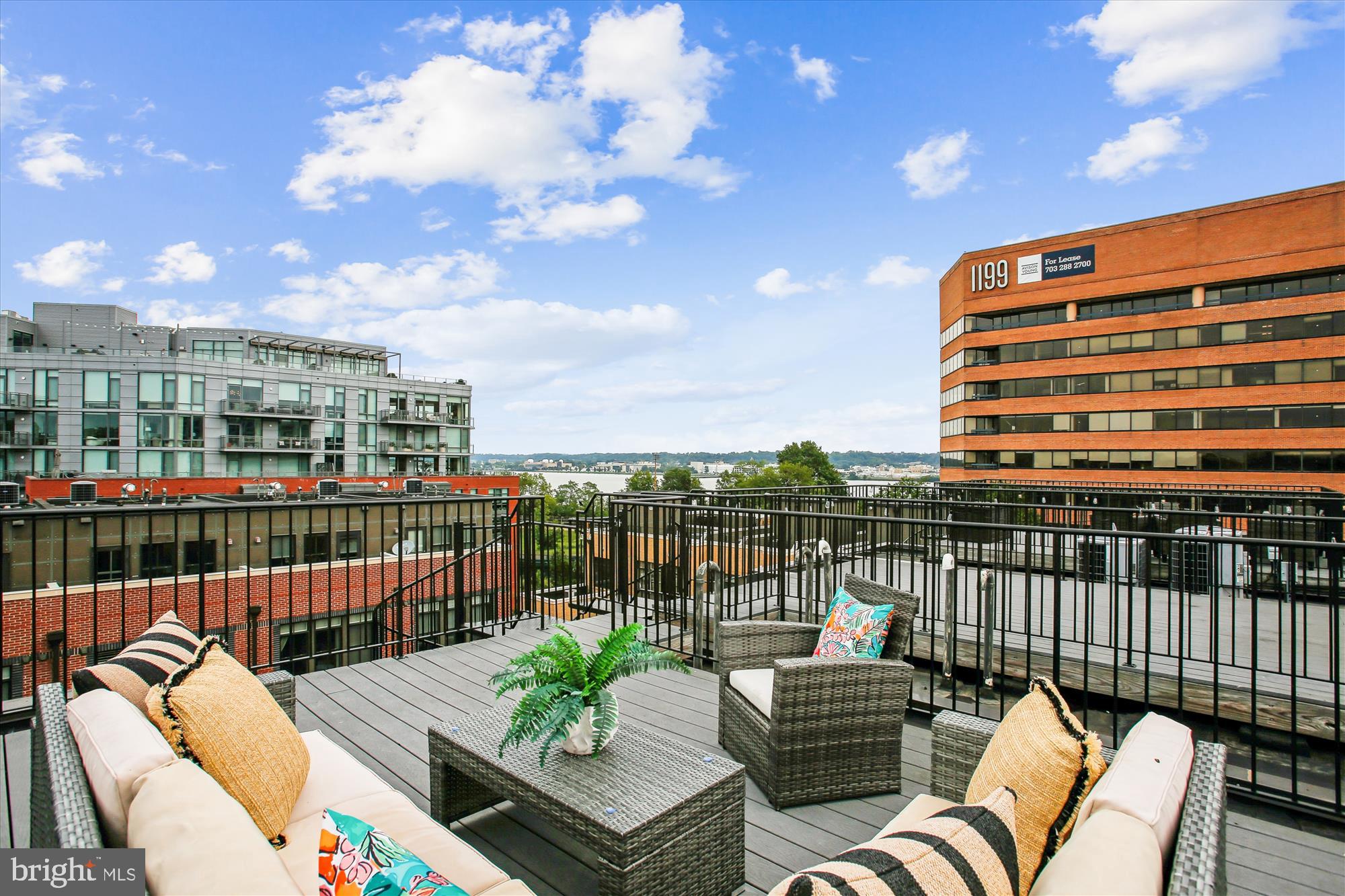 PRINTERS ROW - Residential