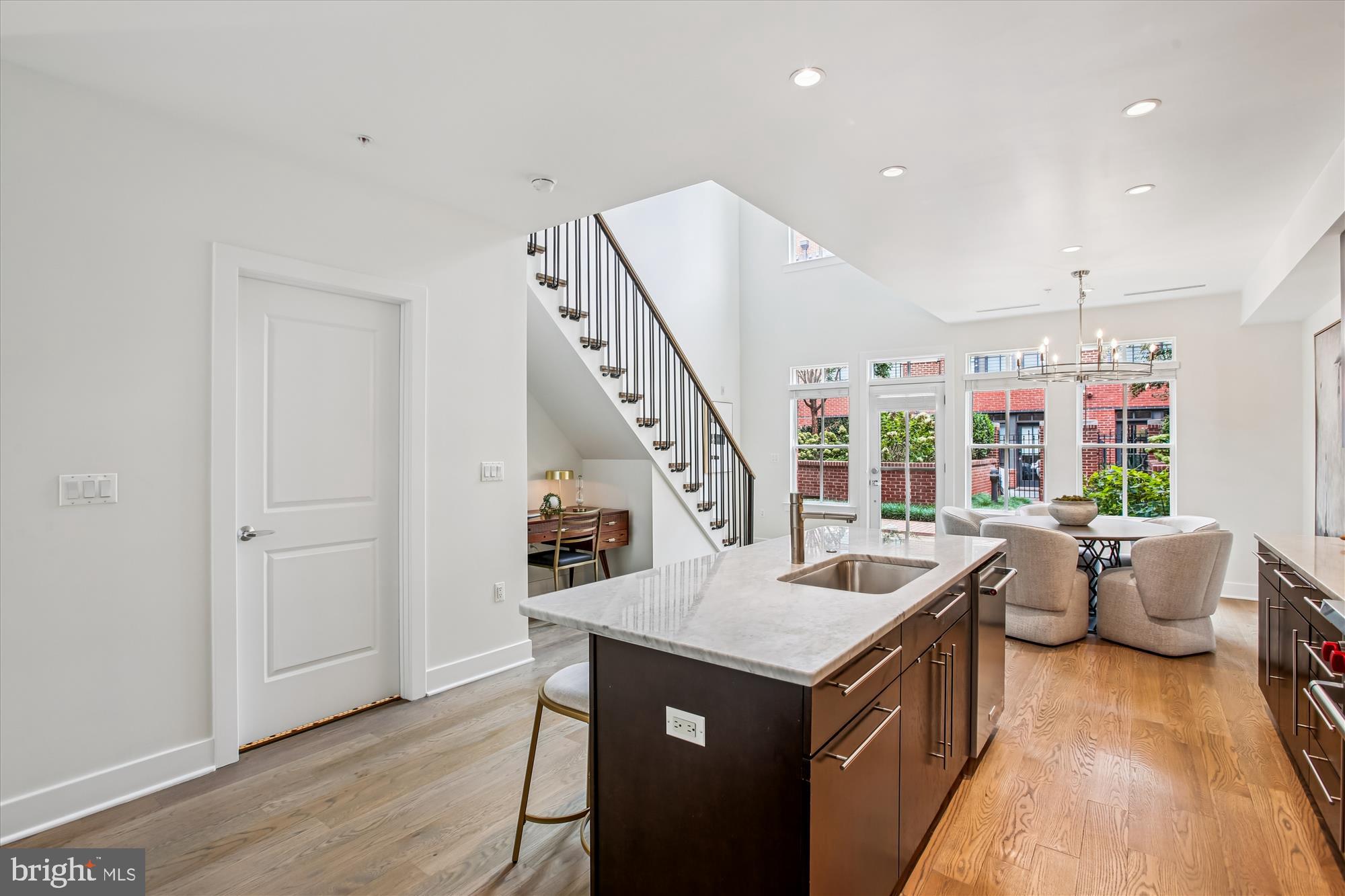 PRINTERS ROW - Residential