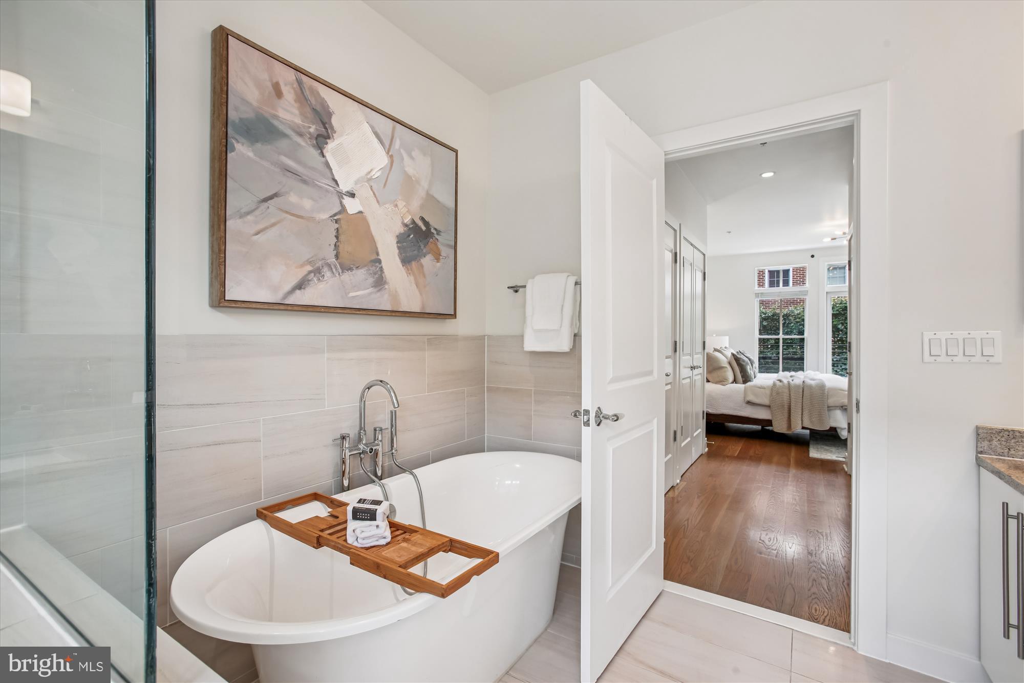 PRINTERS ROW - Residential