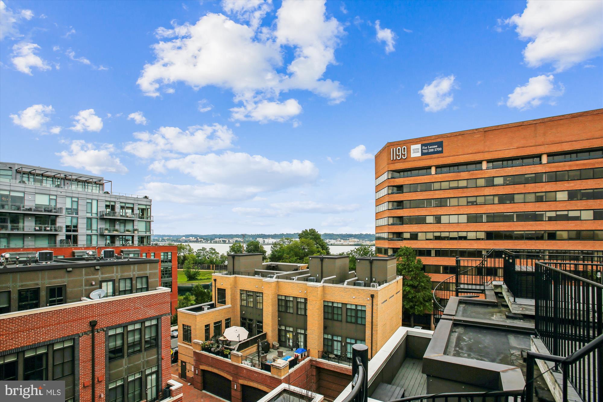 PRINTERS ROW - Residential