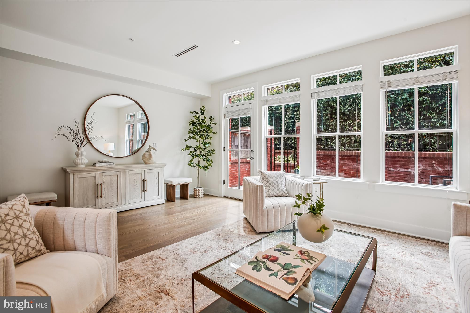 PRINTERS ROW - Residential