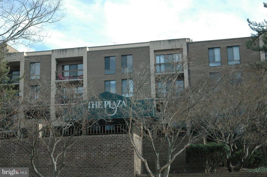 AMAZING VALUE & SPACE...NEEDS SOME UPDATING...2 BEDROOMS, 1 FULL BATH, KITCHEN, WASHER N DRYER IN UNIT, NEWER HVAC, LARGE OPEN LIVING/DINING ROOM SPACE WITH WOOD BURNING FP & ACCESS TO BALCONY. UNDERGROUND PARKING SPACE CONVEYS & STORAGE UNIT.  BEAUTIFUL COMMUNITY POOL & OUTDOOR SPACE.  CLOSE TO EVERYTHING.  SOLD AS-IS.