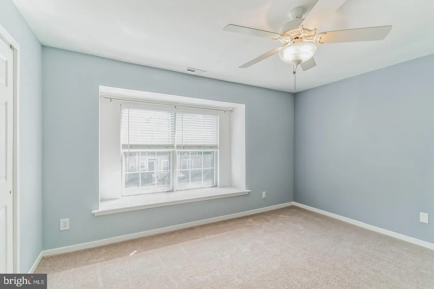 Chesterbrook, Pennsylvania 19087, United States, 3 Bedrooms Bedrooms, ,3 BathroomsBathrooms,Residential,Active,213332