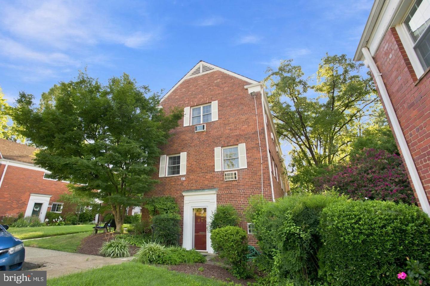3410 GUNSTON ROAD