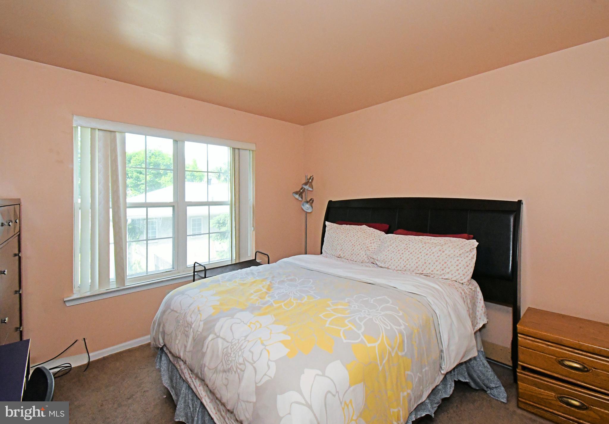 SOMERTON - Residential
