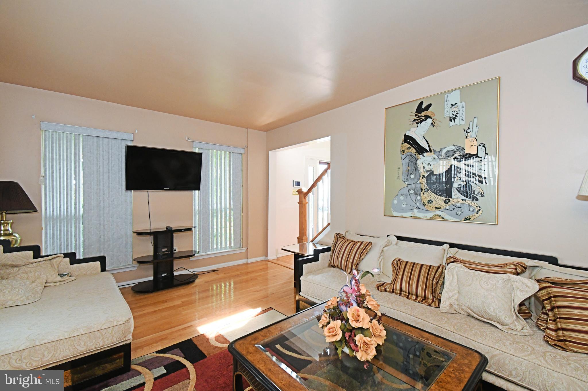 SOMERTON - Residential