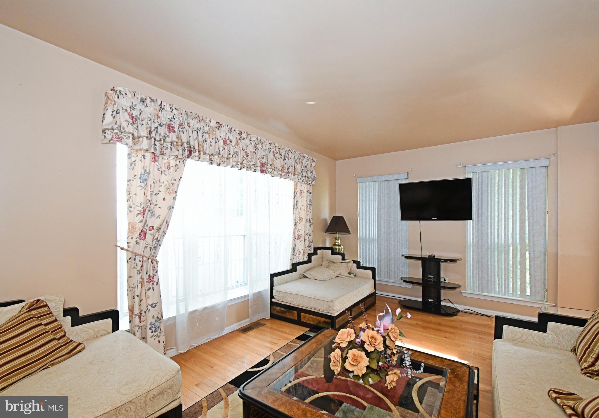 SOMERTON - Residential