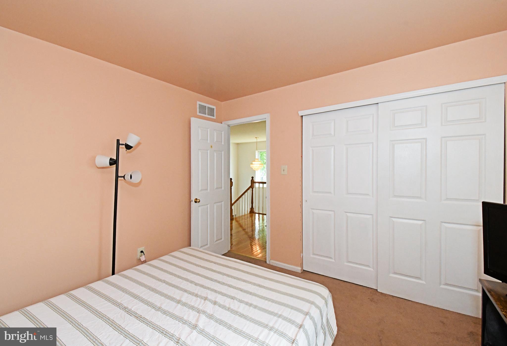 SOMERTON - Residential