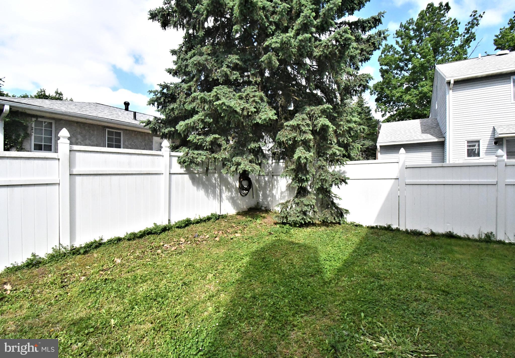 SOMERTON - Residential