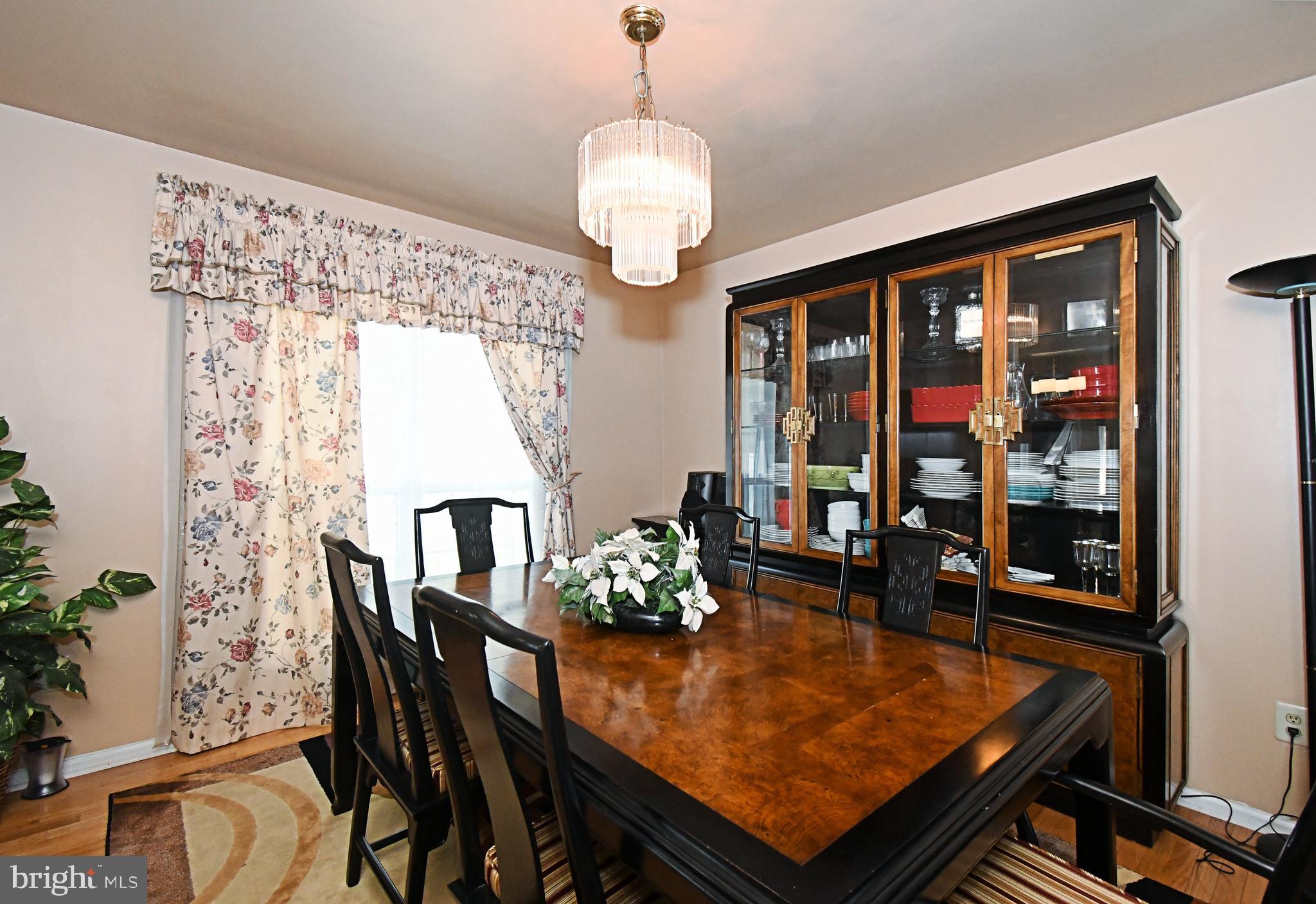SOMERTON - Residential
